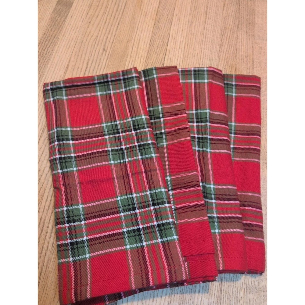 Pier 1 Imports Set Of 4 Red Plaid Christmas Cotton Dinner Napkins